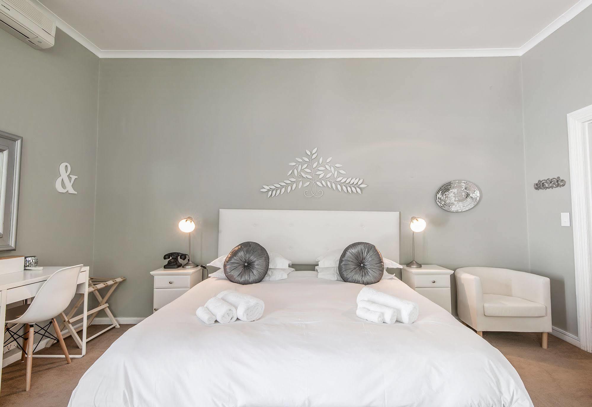 Summerwood Guest House Stellenbosch Ngoại thất bức ảnh