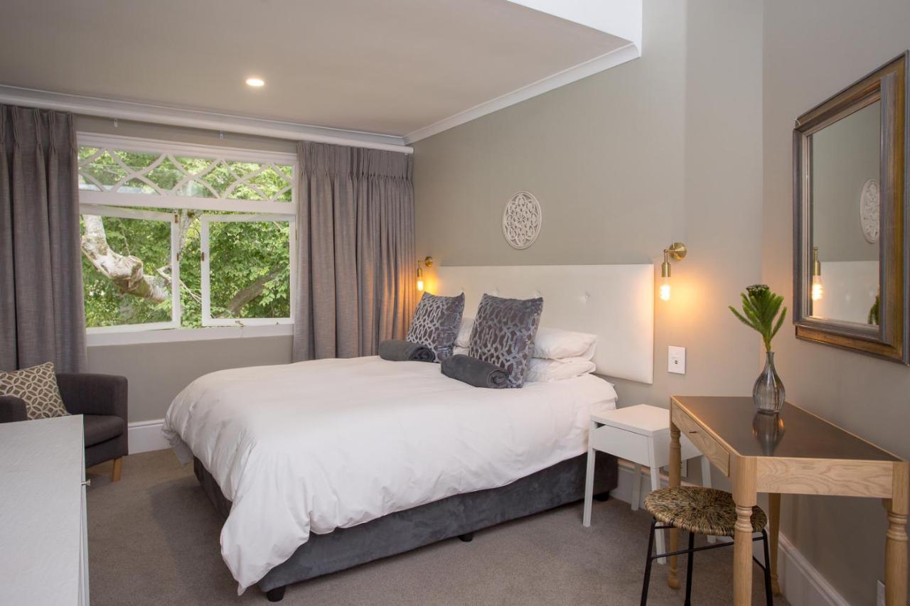 Summerwood Guest House Stellenbosch Ngoại thất bức ảnh